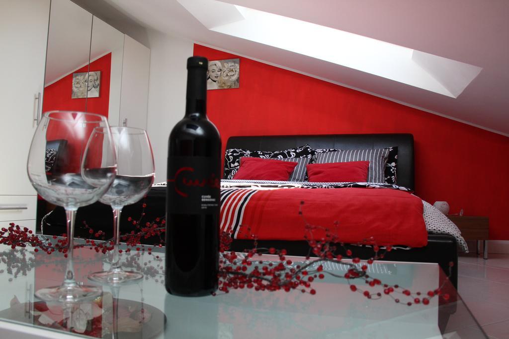 Apartments Villa Lili อูมัค ห้อง รูปภาพ
