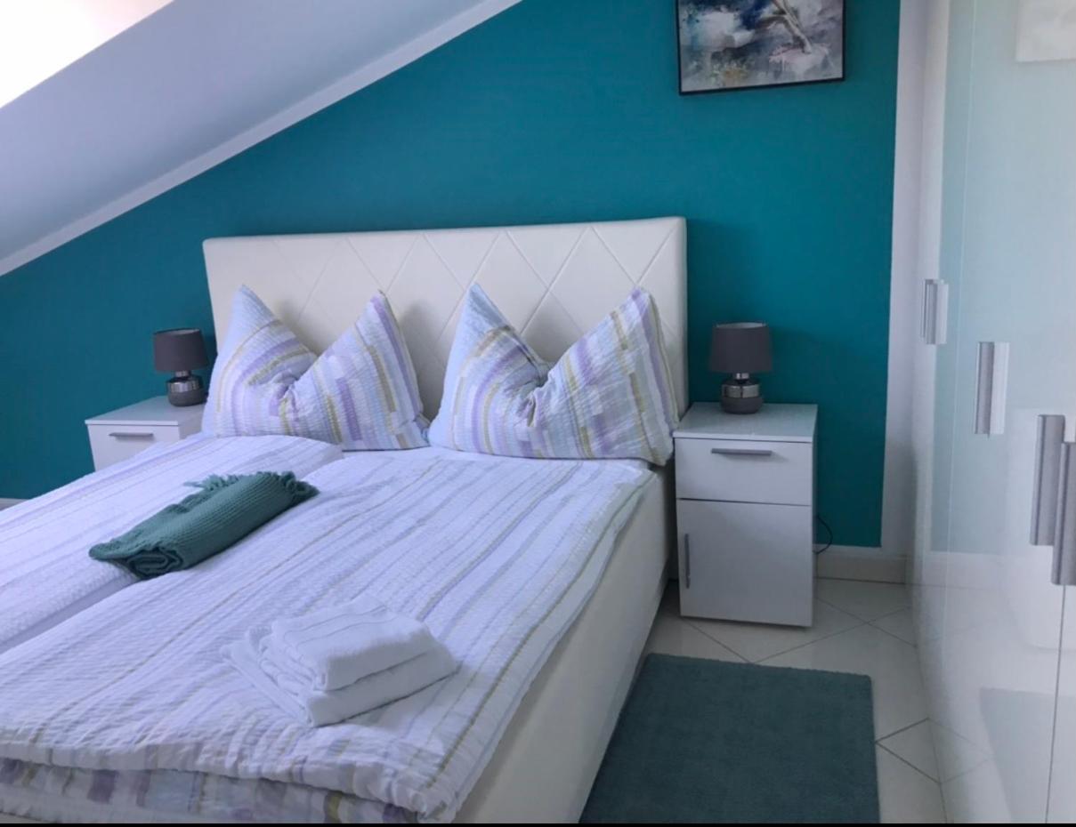 Apartments Villa Lili อูมัค ภายนอก รูปภาพ