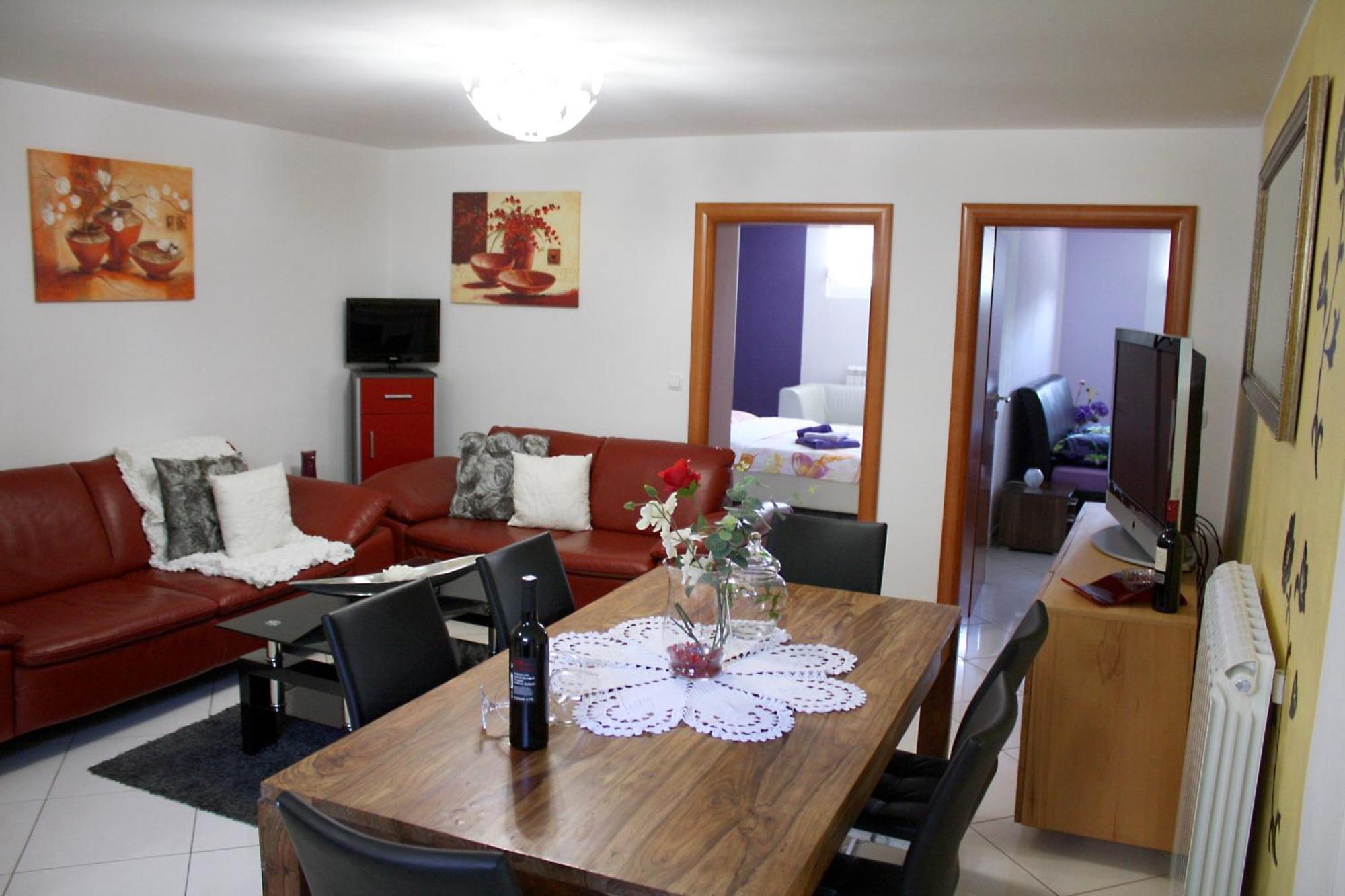 Apartments Villa Lili อูมัค ห้อง รูปภาพ
